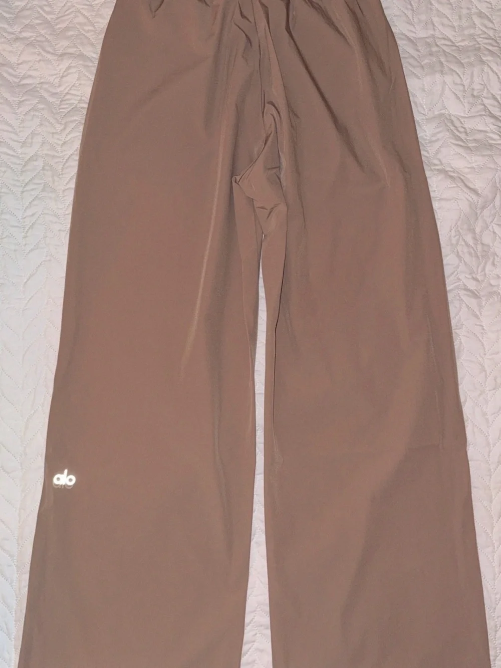 ALO Yoga Women's Wide Leg Lounge Pants - Tan Color
